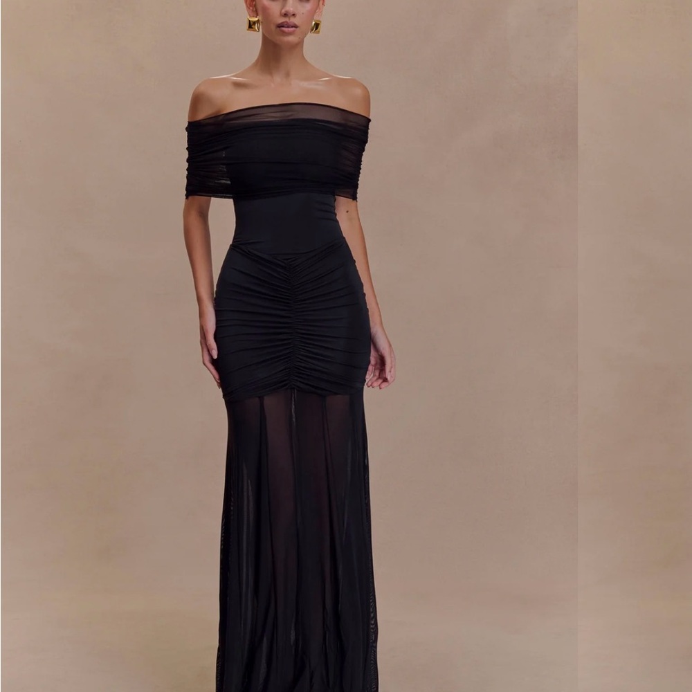 Meshki Black One-Shoulder Off-the-Shoulder Mesh Gown